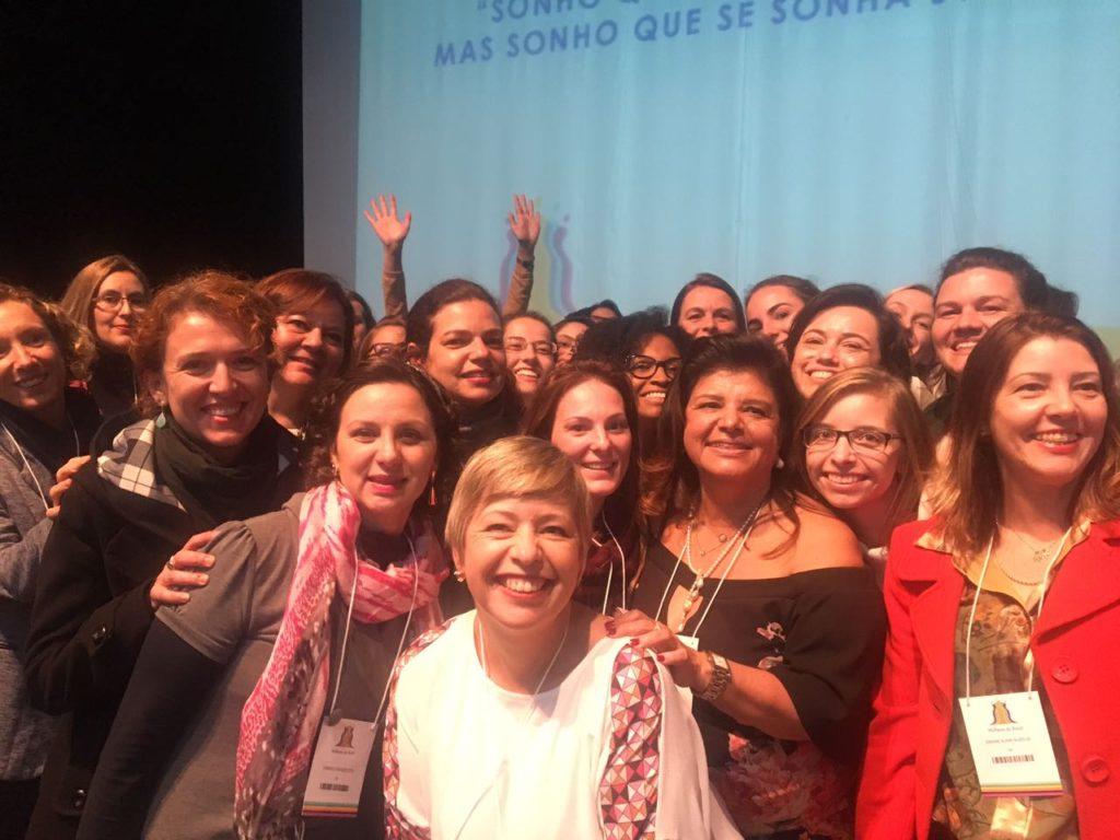 Confraria ROSA do Empreendedorismo Rosa se faz presente no evento de lançamento do Grupo Mulheres do Brasil em Curitiba