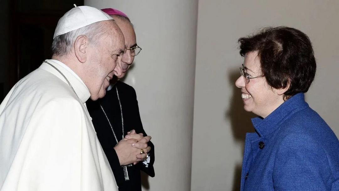 Papa nomeia primeira mulher para alto posto diplomático no Vaticano